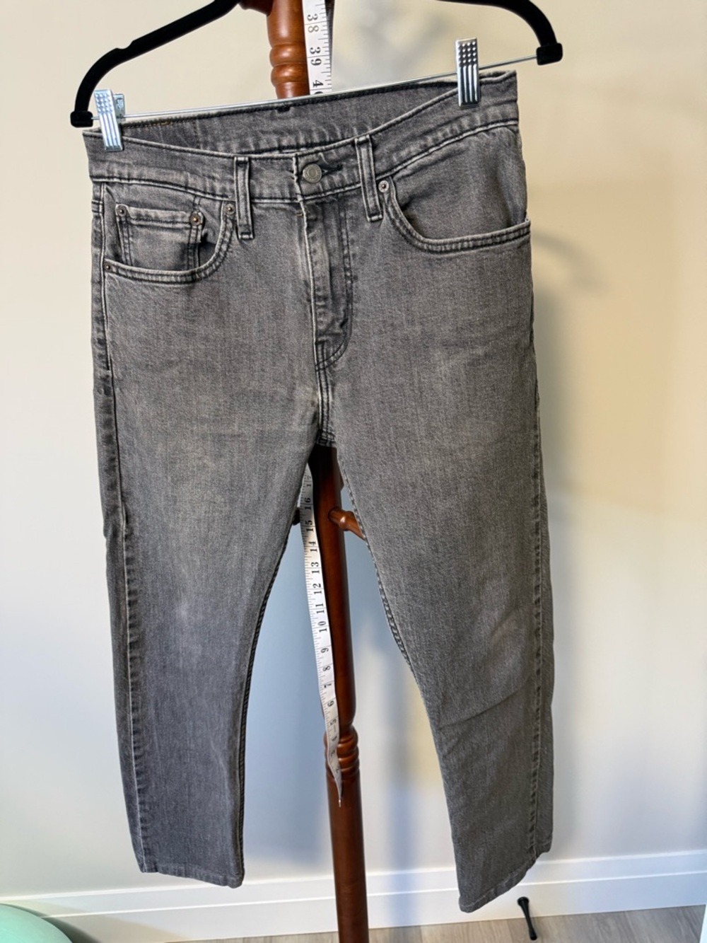 Levi's Men's Slim Straight Gray Jeans
